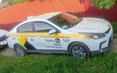 KIA Rio IV, 2018 год, 800 000 рублей, 4 фотография