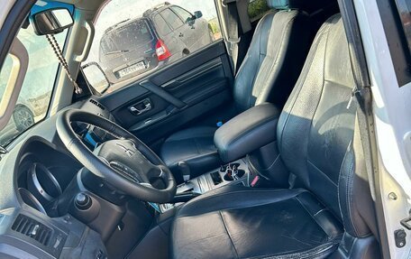 Mitsubishi Pajero IV, 2010 год, 1 600 000 рублей, 12 фотография