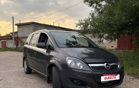 Opel Zafira B, 2014 год, 980 000 рублей, 21 фотография