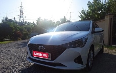 Hyundai Solaris II рестайлинг, 2021 год, 1 550 000 рублей, 1 фотография