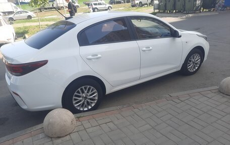 KIA Rio IV, 2019 год, 1 300 000 рублей, 7 фотография