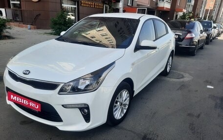 KIA Rio IV, 2019 год, 1 300 000 рублей, 3 фотография