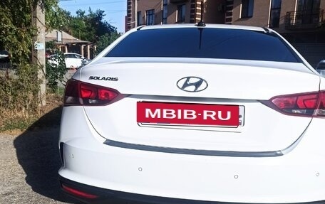 Hyundai Solaris II рестайлинг, 2021 год, 1 550 000 рублей, 11 фотография