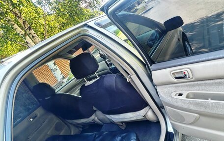 Toyota Vista V30, 2001 год, 650 000 рублей, 8 фотография