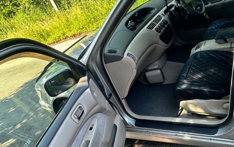 Toyota Vista V30, 2001 год, 650 000 рублей, 6 фотография