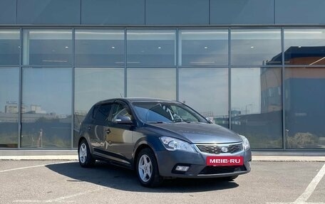 KIA cee'd I рестайлинг, 2010 год, 559 000 рублей, 2 фотография