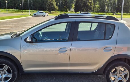Renault Sandero II рестайлинг, 2019 год, 1 500 000 рублей, 4 фотография