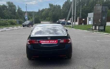 Honda Accord VIII рестайлинг, 2010 год, 1 300 000 рублей, 4 фотография