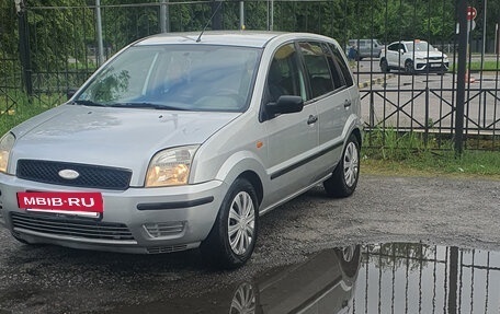 Ford Fusion I, 2003 год, 260 000 рублей, 13 фотография