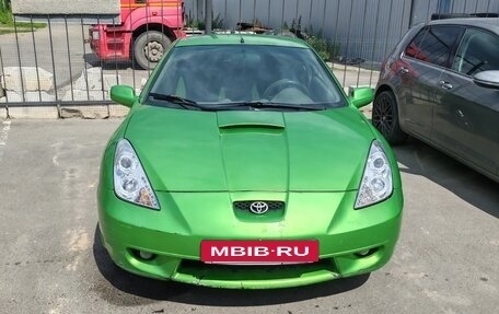 Toyota Celica VII рестайлинг, 2001 год, 750 000 рублей, 2 фотография
