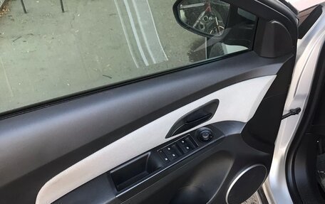 Chevrolet Cruze II, 2012 год, 970 000 рублей, 6 фотография