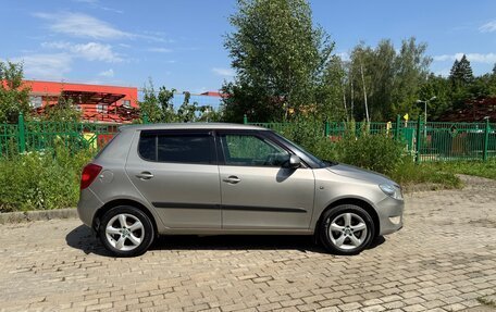 Skoda Fabia II, 2011 год, 750 000 рублей, 3 фотография