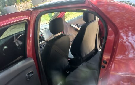 Renault Logan II, 2014 год, 650 000 рублей, 8 фотография