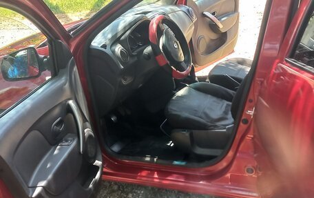 Renault Logan II, 2014 год, 650 000 рублей, 9 фотография