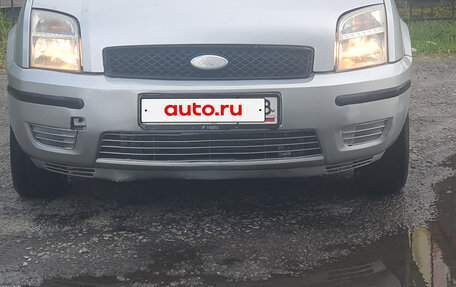 Ford Fusion I, 2003 год, 260 000 рублей, 10 фотография