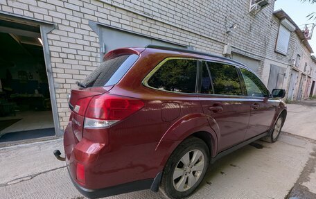 Subaru Outback IV рестайлинг, 2011 год, 1 100 000 рублей, 3 фотография