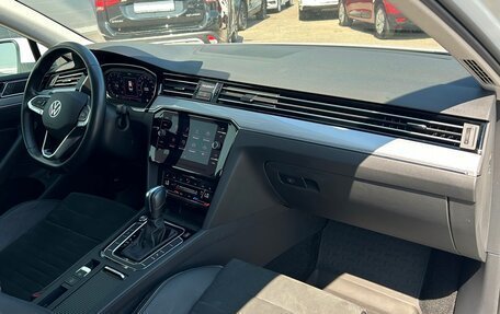 Volkswagen Passat B8 рестайлинг, 2021 год, 2 848 300 рублей, 8 фотография