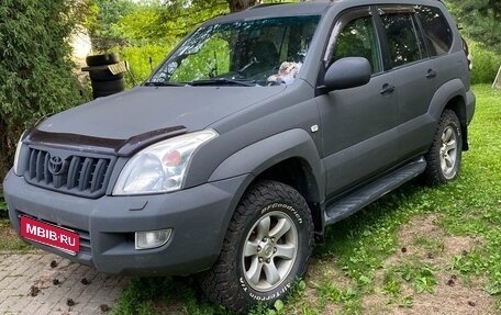 Toyota Land Cruiser Prado 120 рестайлинг, 2006 год, 1 800 000 рублей, 1 фотография