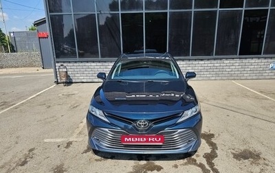 Toyota Camry, 2018 год, 2 700 000 рублей, 1 фотография