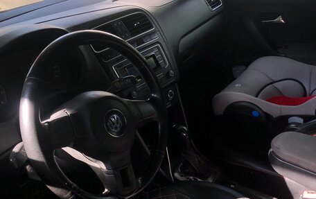 Volkswagen Polo VI (EU Market), 2012 год, 600 000 рублей, 6 фотография