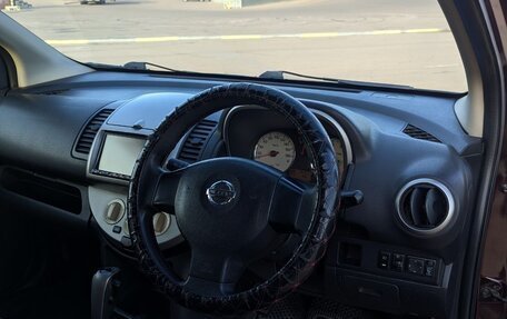 Nissan Note II рестайлинг, 2010 год, 700 000 рублей, 7 фотография