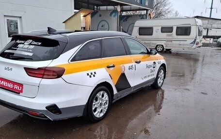 KIA cee'd III, 2022 год, 1 653 000 рублей, 2 фотография
