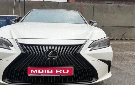 Lexus ES VII, 2020 год, 4 000 000 рублей, 1 фотография
