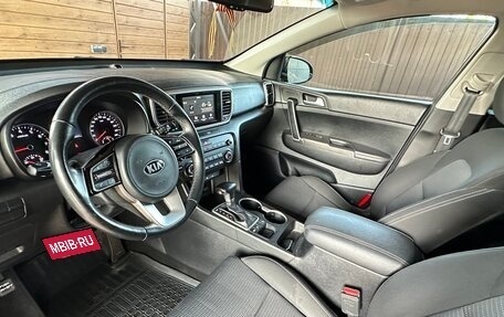 KIA Sportage IV рестайлинг, 2019 год, 2 000 000 рублей, 6 фотография