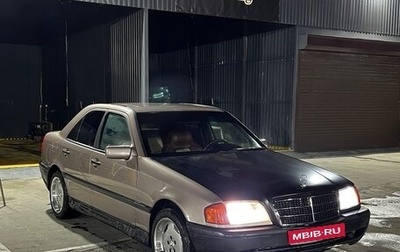 Mercedes-Benz C-Класс, 1994 год, 520 000 рублей, 1 фотография