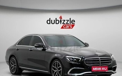 Mercedes-Benz E-Класс, 2022 год, 4 900 000 рублей, 1 фотография