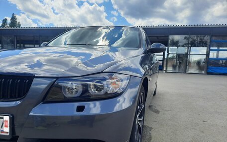 BMW 3 серия, 2007 год, 675 000 рублей, 1 фотография
