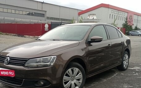 Volkswagen Jetta VI, 2012 год, 890 000 рублей, 1 фотография