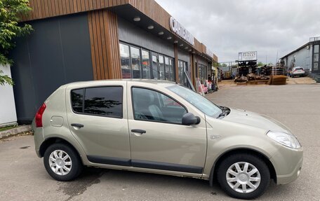 Renault Sandero I, 2011 год, 560 000 рублей, 2 фотография