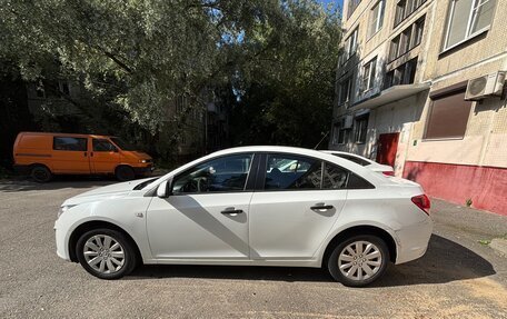 Chevrolet Cruze II, 2013 год, 800 000 рублей, 4 фотография