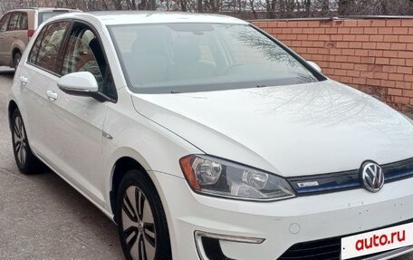 Volkswagen Golf VII, 2016 год, 1 600 000 рублей, 2 фотография