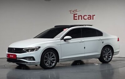 Volkswagen Passat B8 рестайлинг, 2022 год, 1 900 045 рублей, 1 фотография