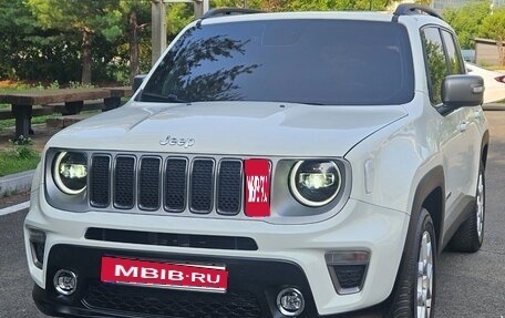 Jeep Renegade I рестайлинг, 2021 год, 2 020 000 рублей, 1 фотография