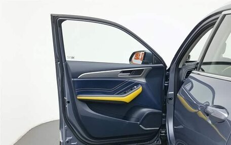 Haval F7x I, 2022 год, 1 210 000 рублей, 8 фотография