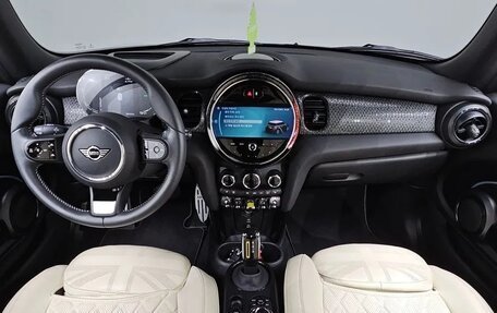 MINI Hatch, 2022 год, 2 750 065 рублей, 2 фотография