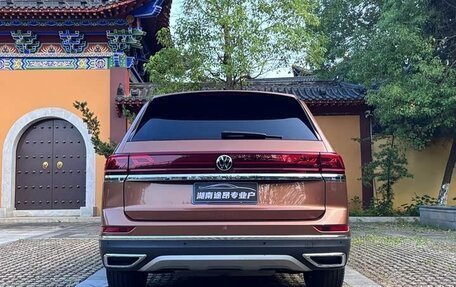 Volkswagen Teramont I, 2022 год, 3 250 000 рублей, 17 фотография