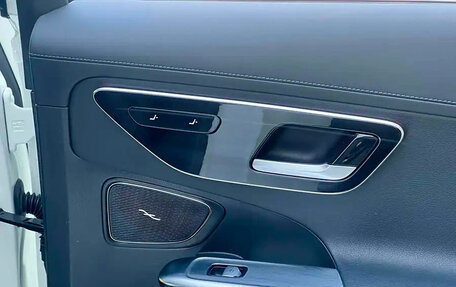 Mercedes-Benz C-Класс, 2022 год, 2 500 333 рублей, 11 фотография