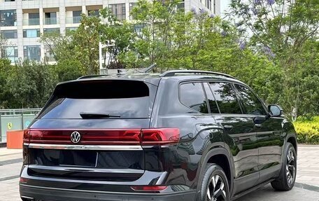 Volkswagen Teramont I, 2022 год, 3 150 000 рублей, 13 фотография