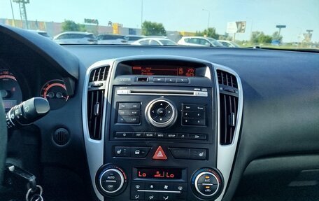 KIA cee'd I рестайлинг, 2011 год, 770 000 рублей, 8 фотография