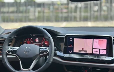 Volkswagen Teramont I, 2022 год, 3 400 000 рублей, 6 фотография