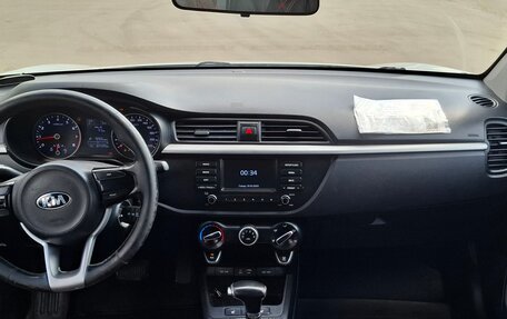 KIA Rio IV, 2018 год, 731 500 рублей, 12 фотография