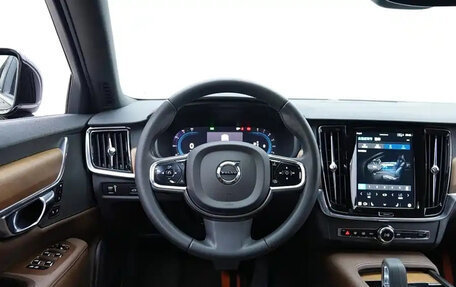 Volvo S90 II рестайлинг, 2022 год, 2 780 333 рублей, 7 фотография