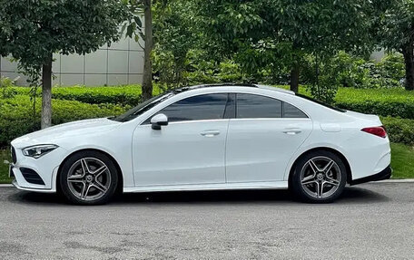 Mercedes-Benz CLA, 2022 год, 2 100 000 рублей, 4 фотография