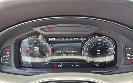 Audi Q8 I, 2025 год, 4 100 777 рублей, 10 фотография