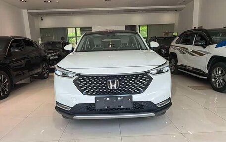 Honda Vezel, 2022 год, 2 020 000 рублей, 2 фотография