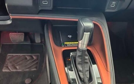 Honda Vezel, 2022 год, 2 020 000 рублей, 9 фотография